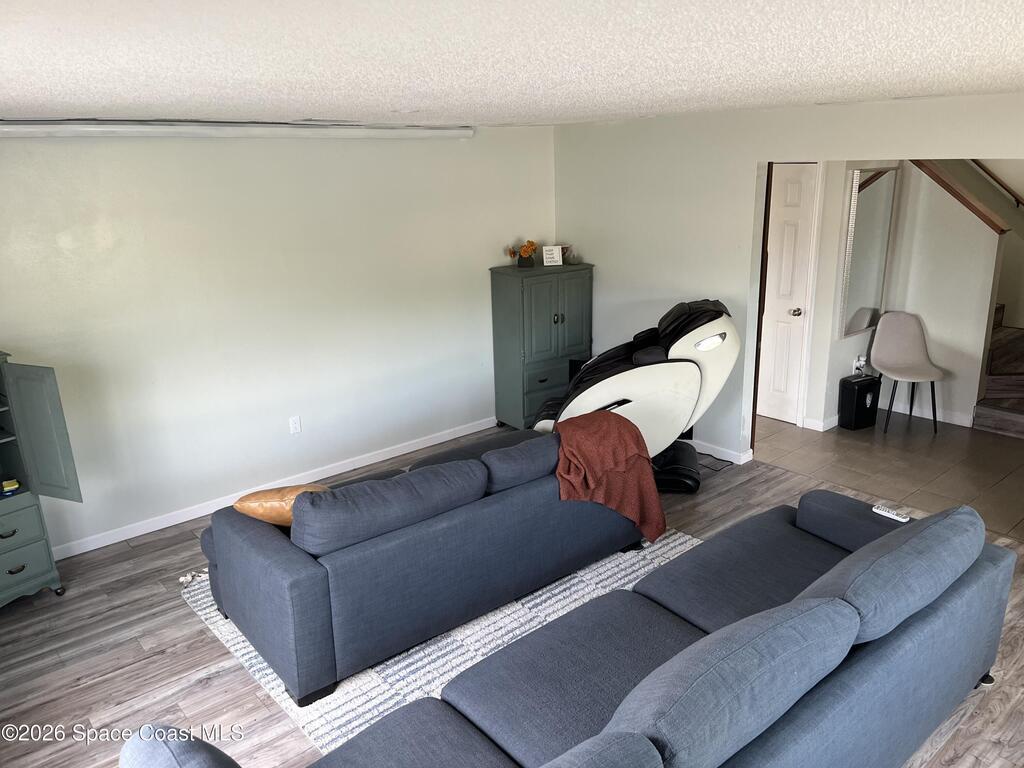 725 Puesta Del Sol Plaza, Indialantic, FL 32903