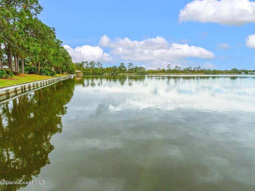 495 Outer Drive, Cocoa, FL 32926