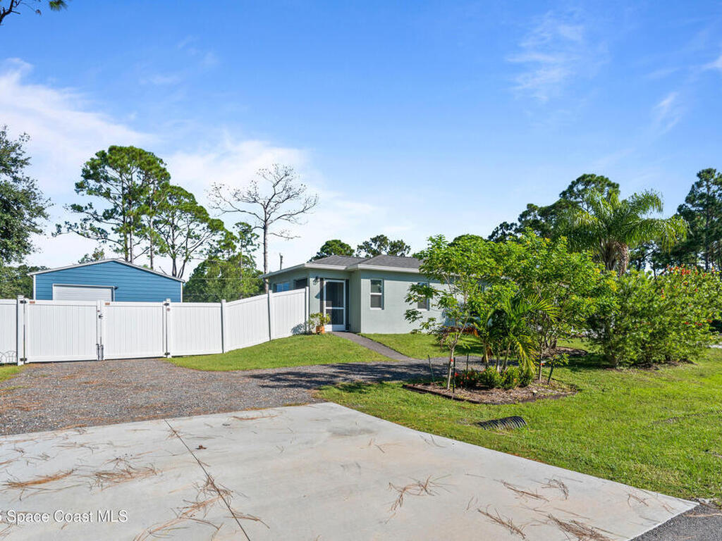 813 Tedder Road, Palm Bay, FL 32909