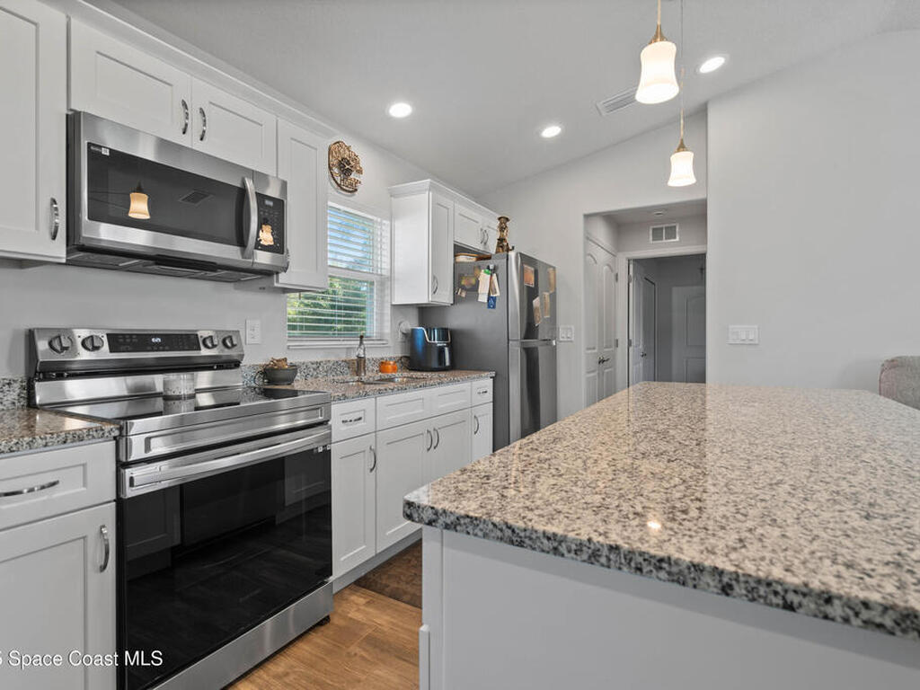 813 Tedder Road, Palm Bay, FL 32909