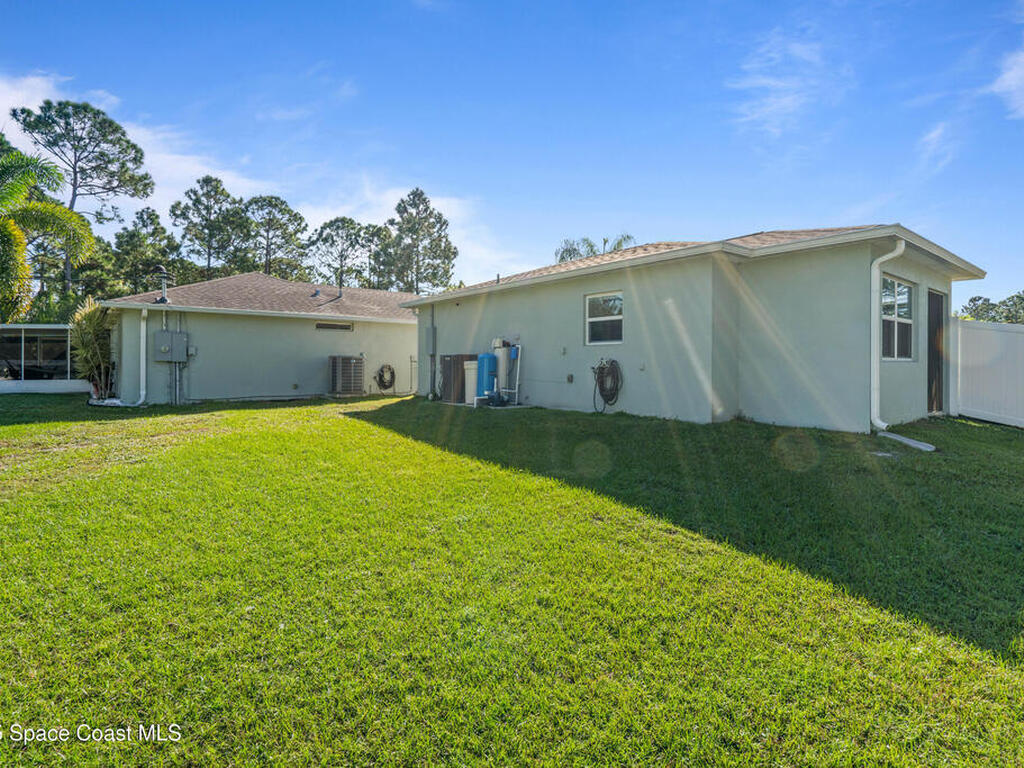 813 Tedder Road, Palm Bay, FL 32909