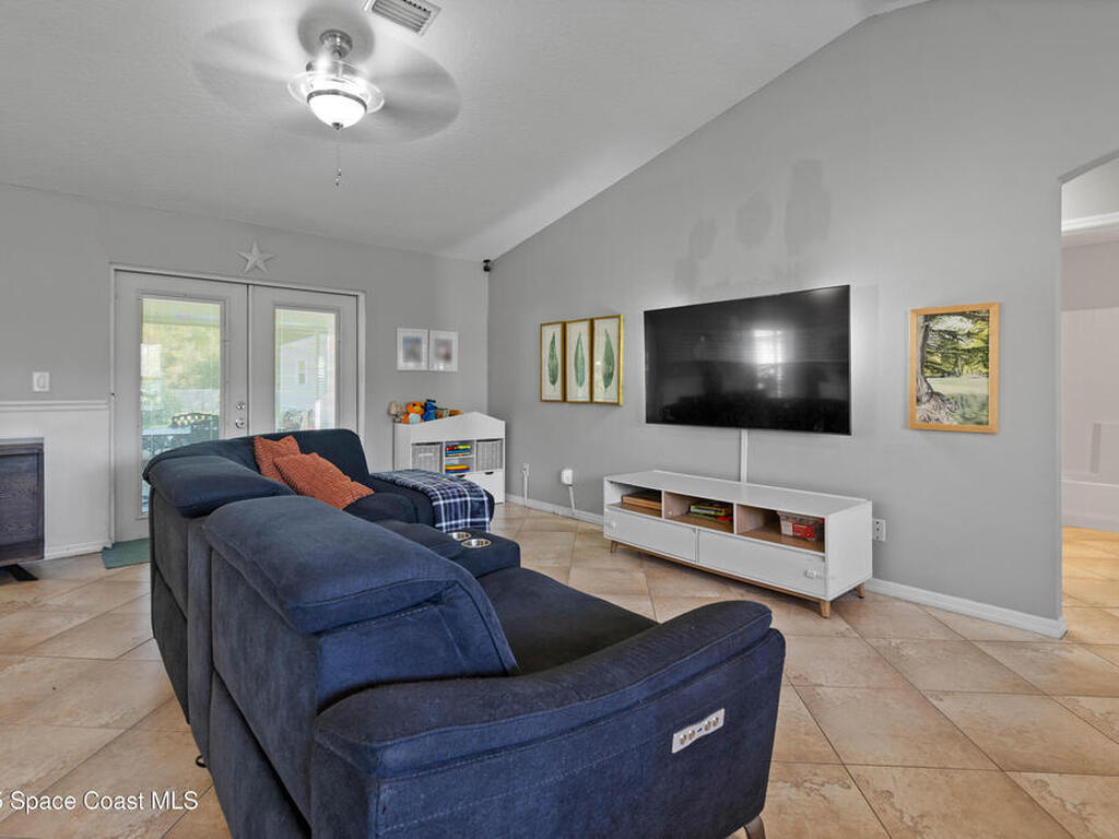 813 Tedder Road, Palm Bay, FL 32909