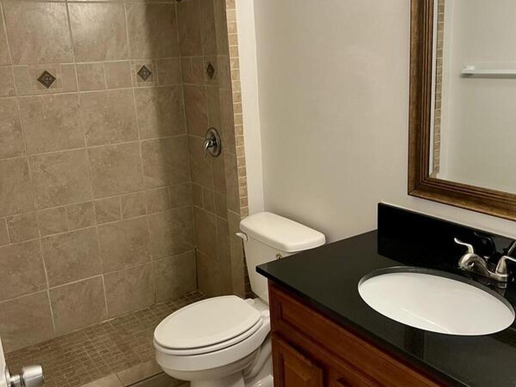 2369 Golf Lake Circle, Melbourne, FL 32935