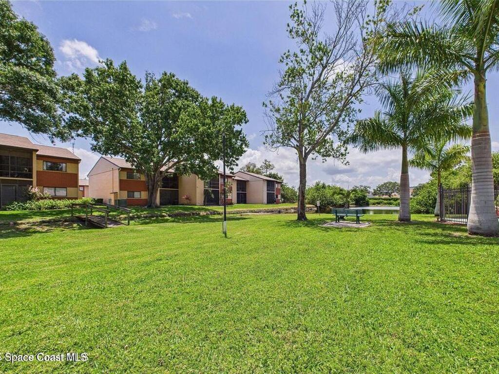 2369 Golf Lake Circle, Melbourne, FL 32935