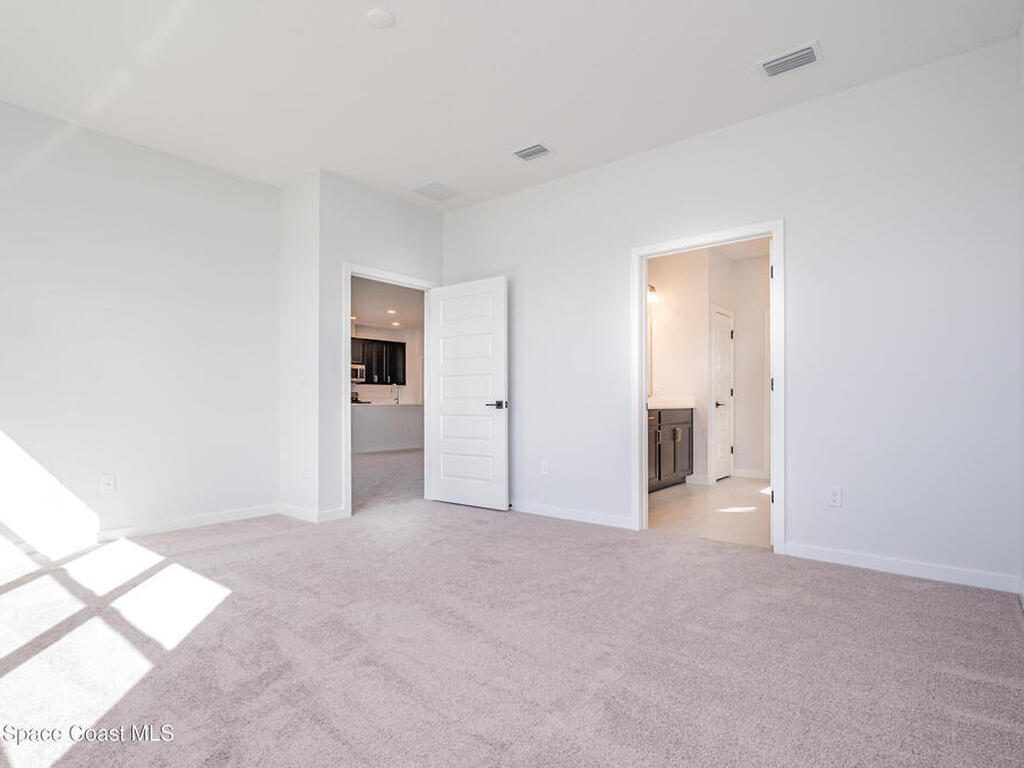 8946 Crossmolina Drive, Melbourne, FL 32940