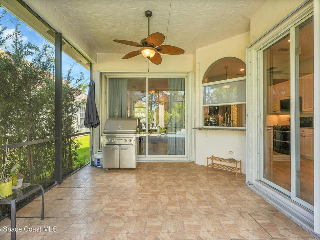 715 SW Munjack Circle, Port St. Lucie, FL 34986