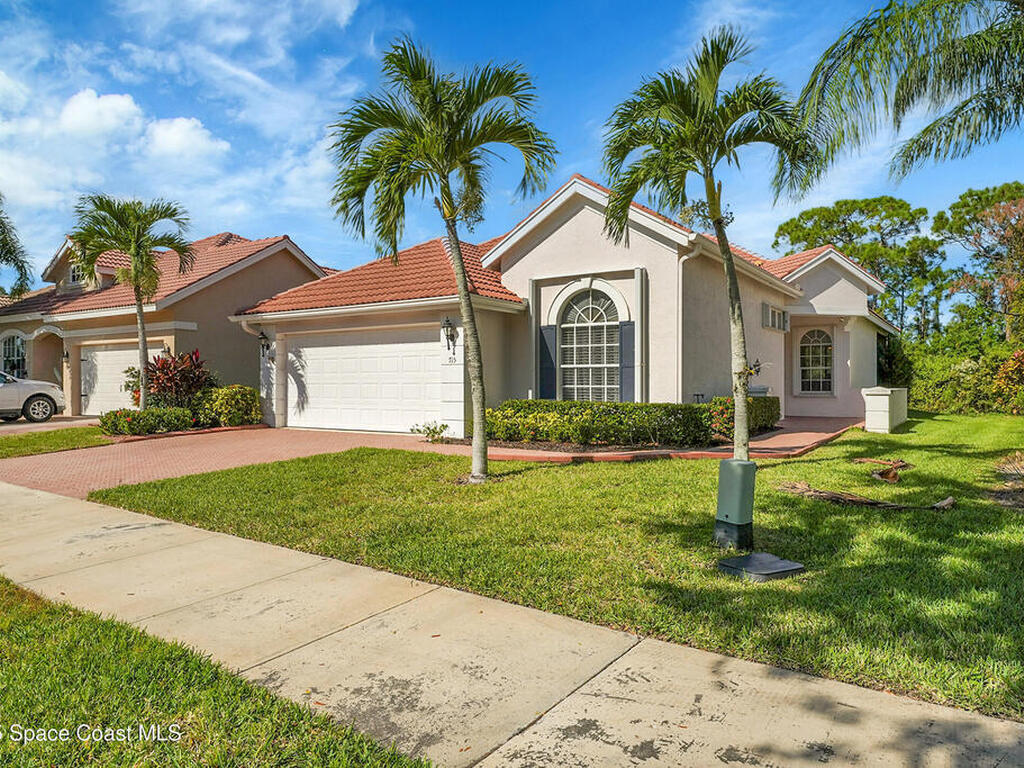715 SW Munjack Circle, Port St. Lucie, FL 34986