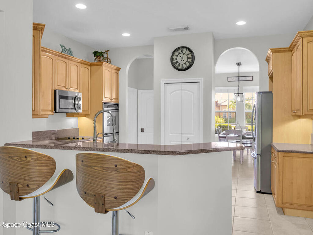 870 SW Grand Reserves Boulevard, Port St. Lucie, FL 34986