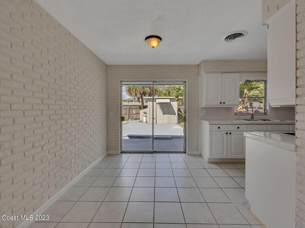 140 Brandy Lane, Merritt Island, FL 32952