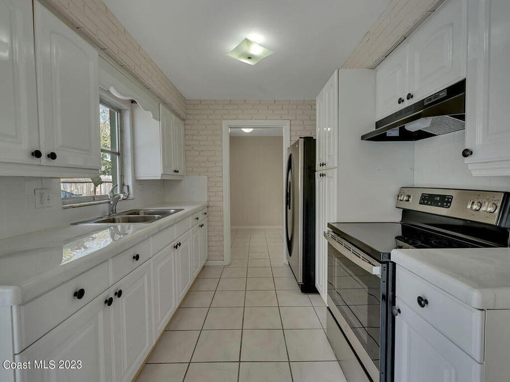 140 Brandy Lane, Merritt Island, FL 32952