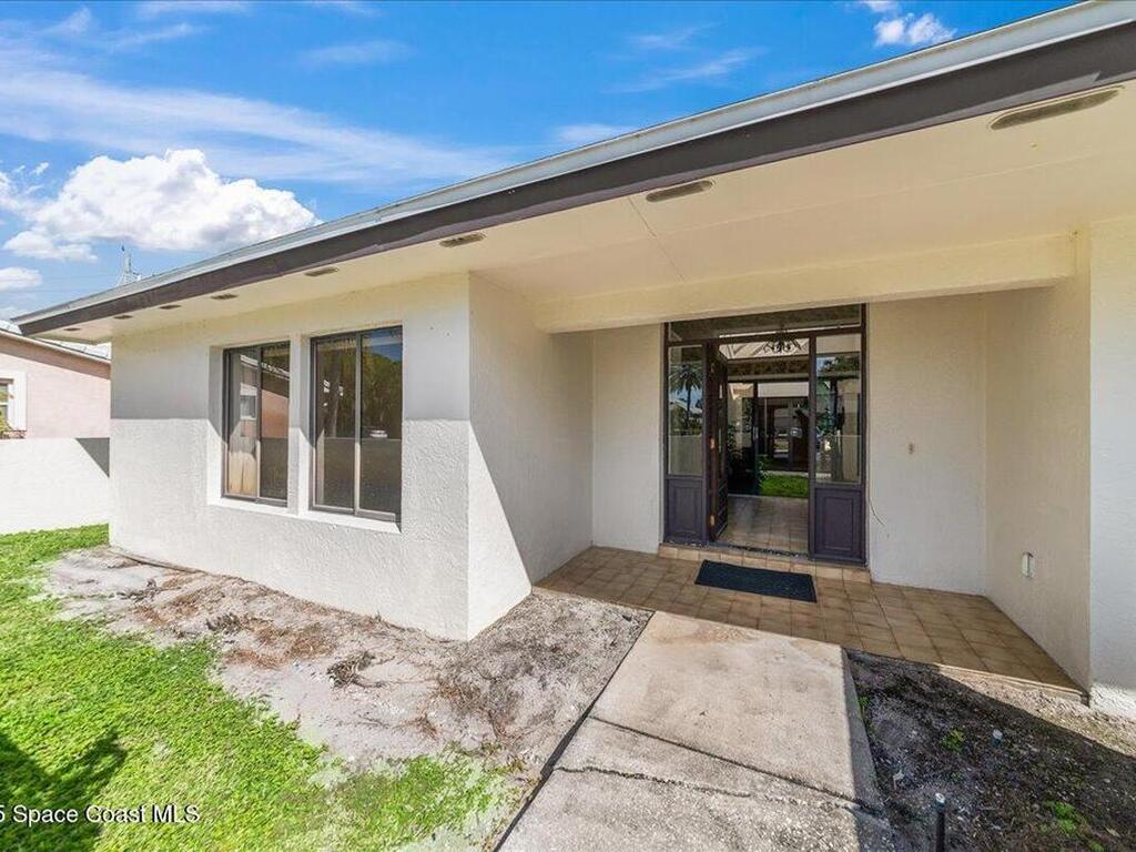 338 Coral Way, Indialantic, FL 32903