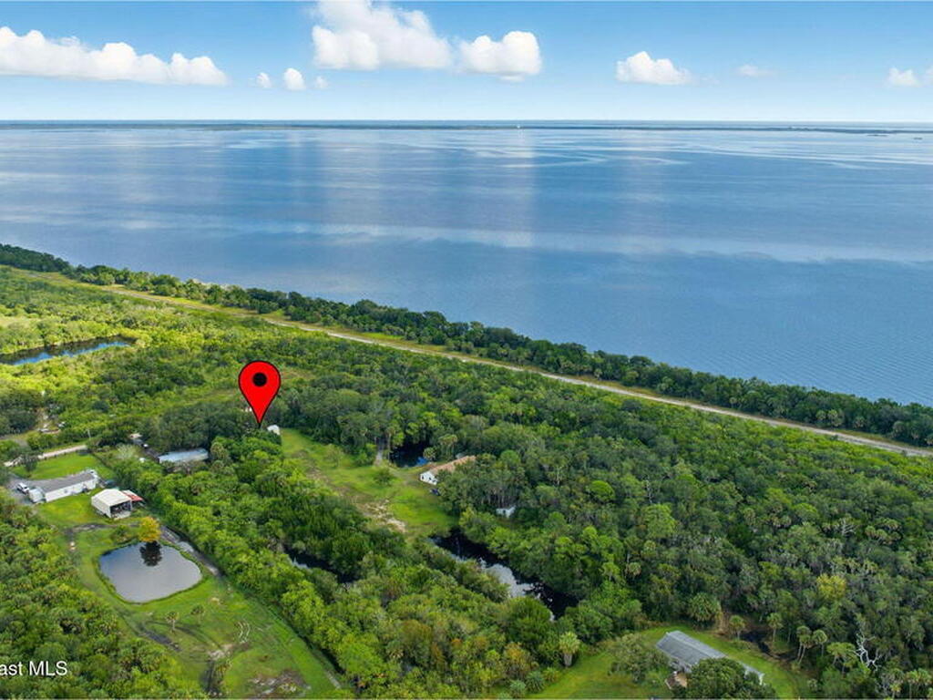 2821&2825 Lionel Road, Mims, FL 32754