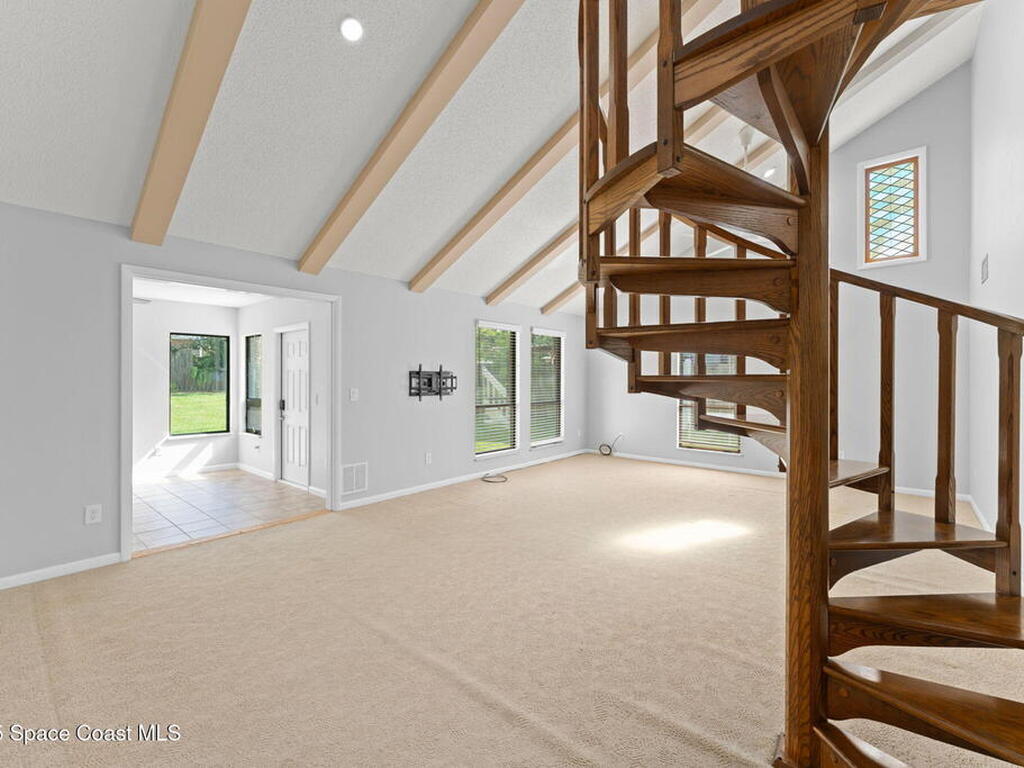 4615 Saxon Drive, New Smyrna Beach, FL 32169