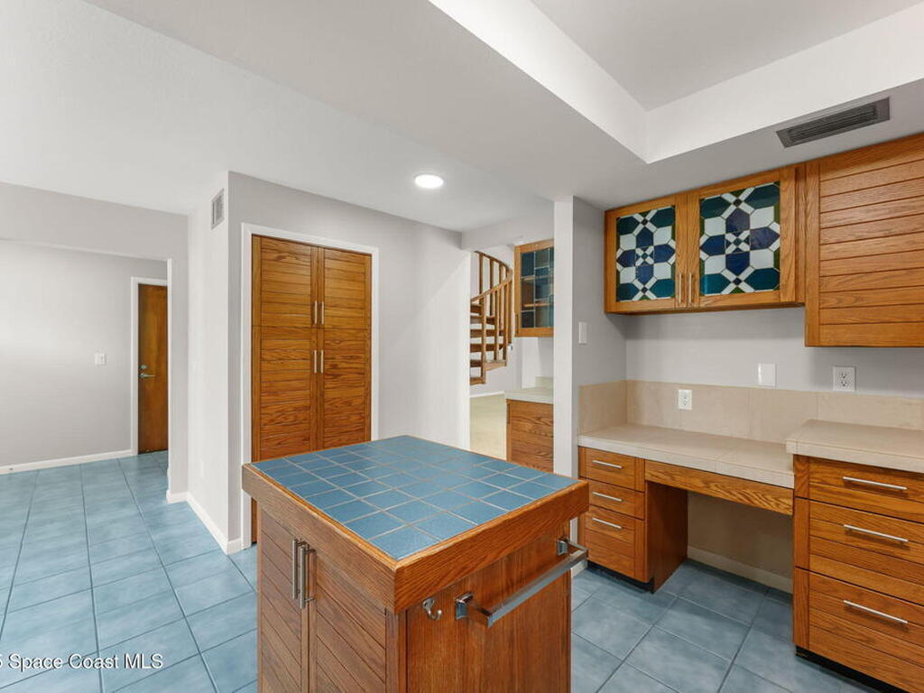 4615 Saxon Drive, New Smyrna Beach, FL 32169