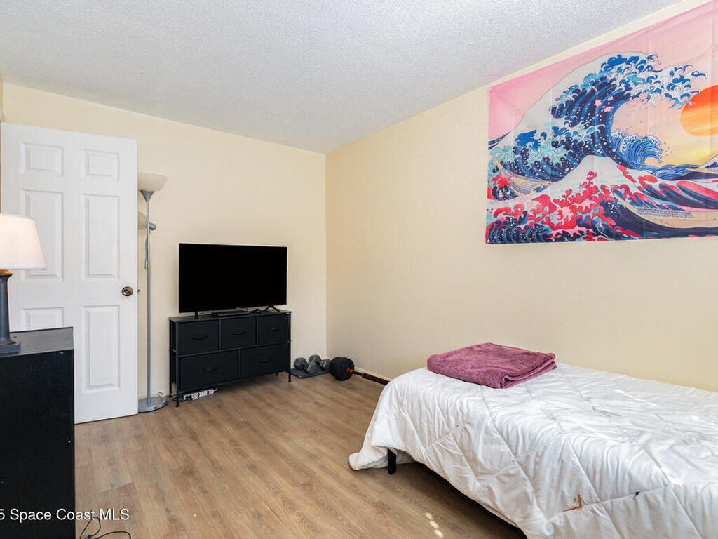 277 S Brevard Avenue, Cocoa Beach, FL 32931