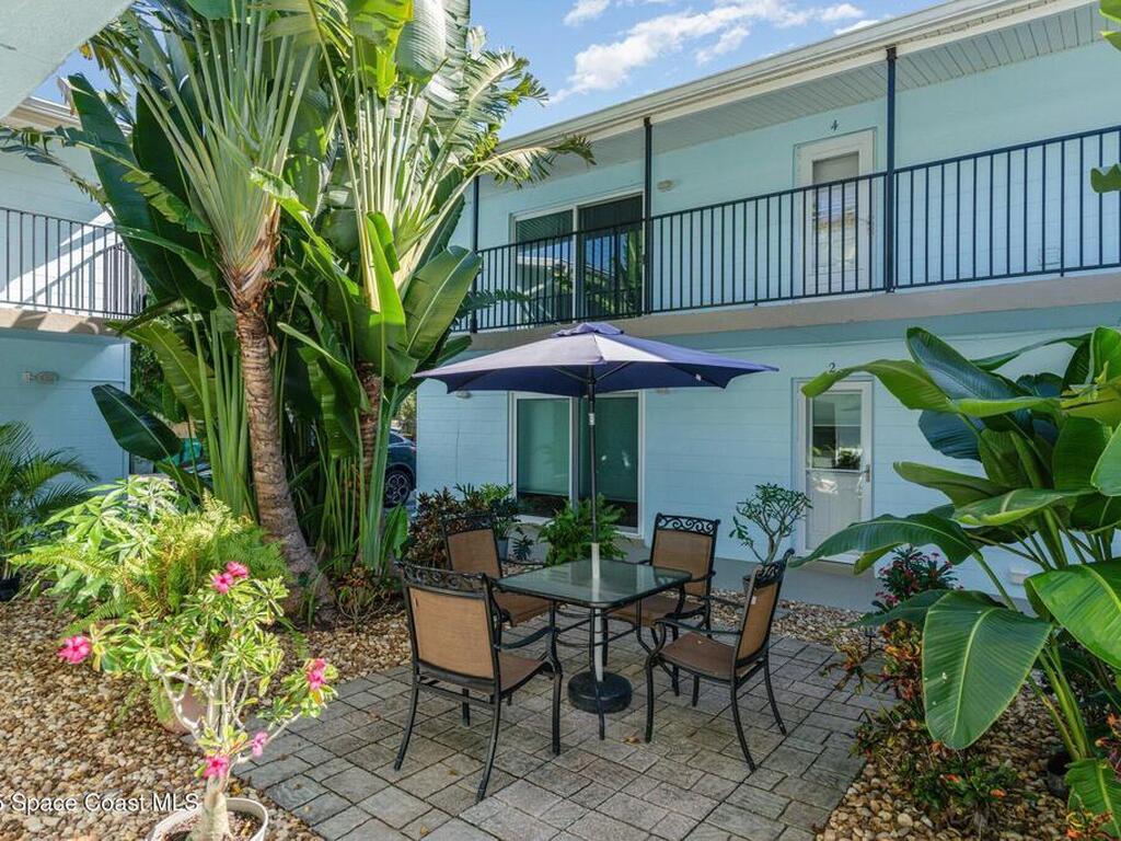 277 S Brevard Avenue, Cocoa Beach, FL 32931