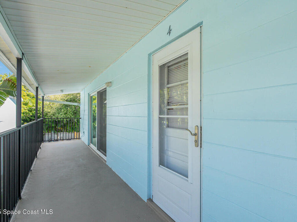 277 S Brevard Avenue, Cocoa Beach, FL 32931