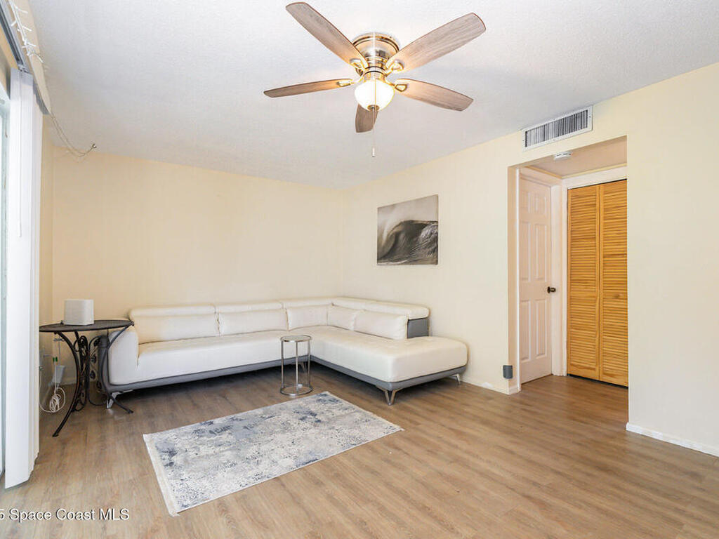 277 S Brevard Avenue, Cocoa Beach, FL 32931