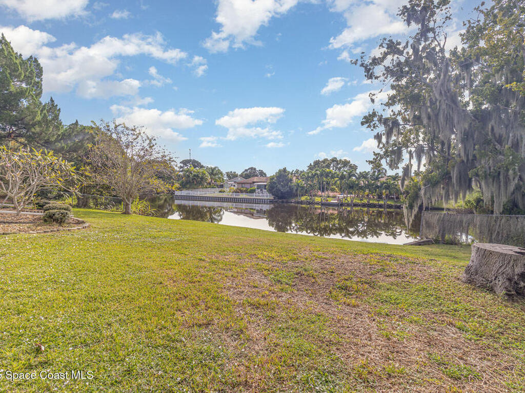 755 Oak Park Circle, Merritt Island, FL 32953