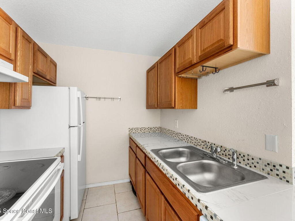 220 Columbia Drive, Cape Canaveral, FL 32920