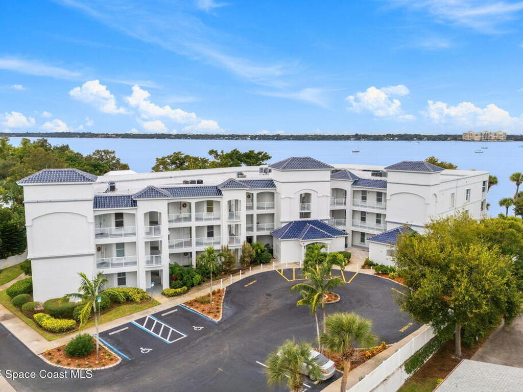 420 Moore Park Lane, Merritt Island, FL 32952