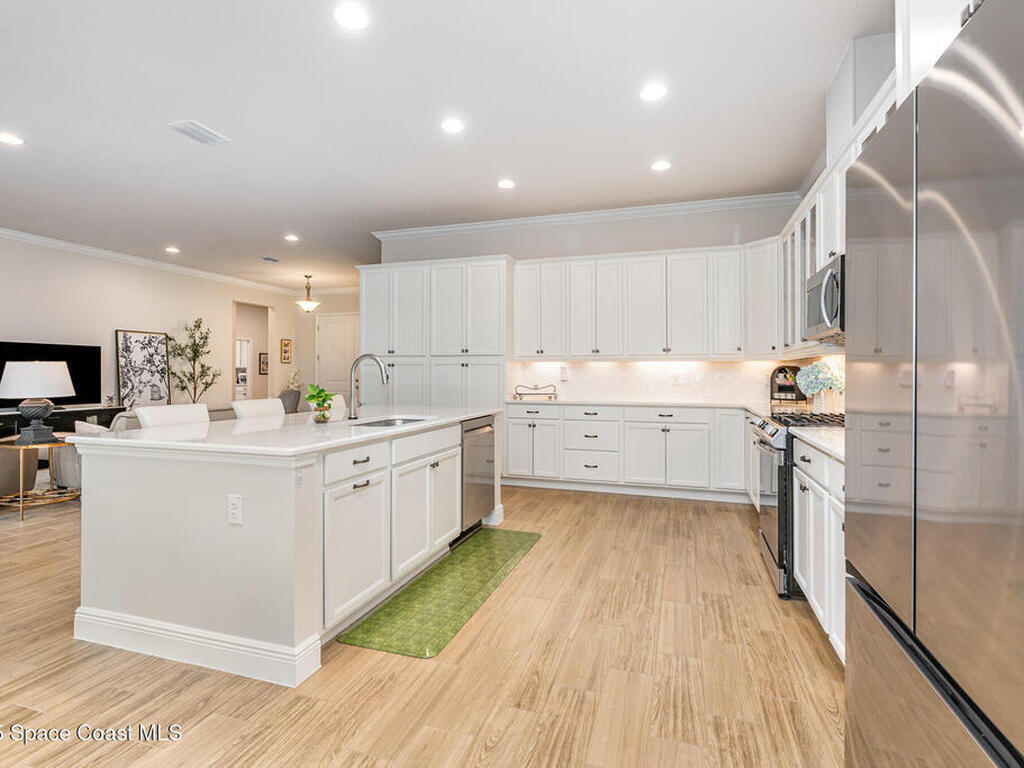 8438 Gullen Drive, Melbourne, FL 32940