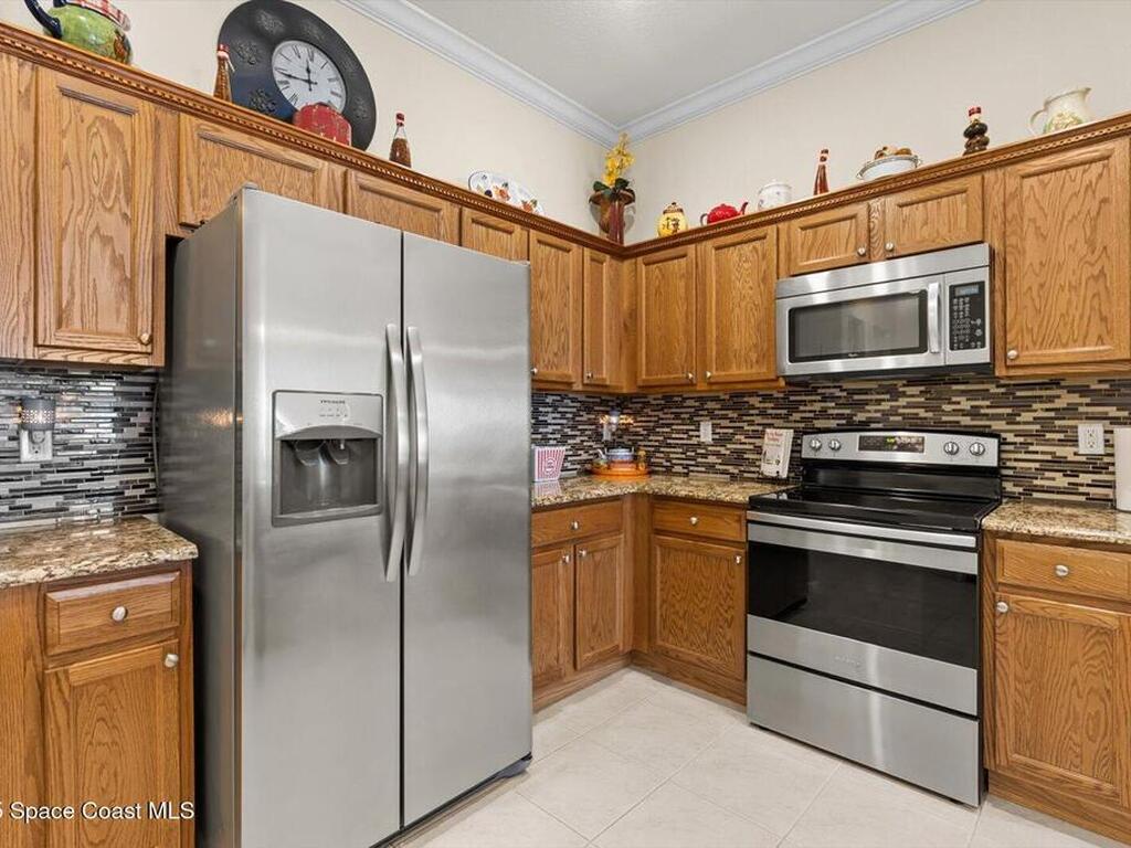 1032 NW Leonardo Circle, Port St. Lucie, FL 34986