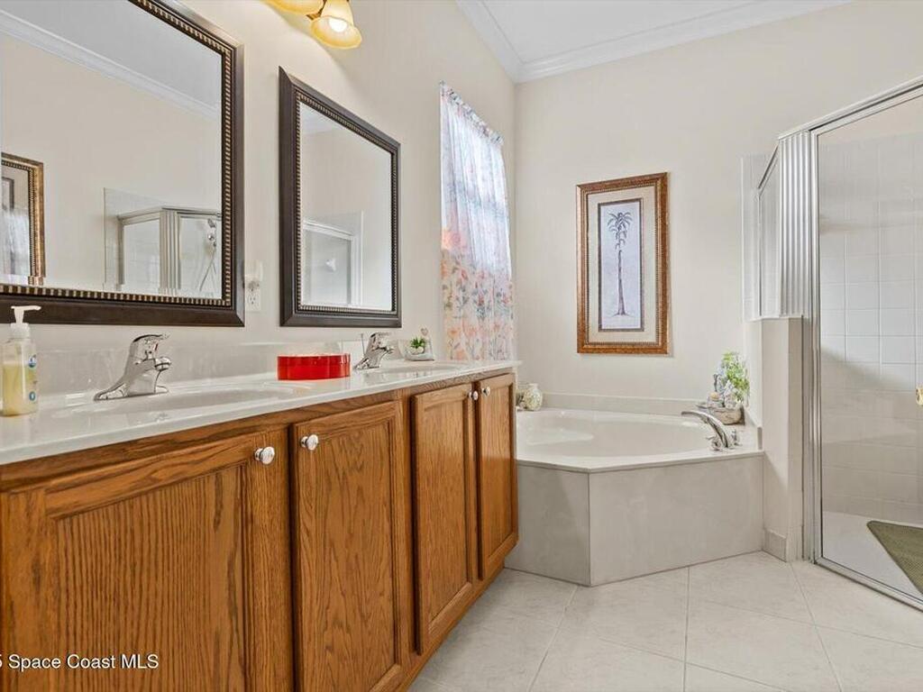 1032 NW Leonardo Circle, Port St. Lucie, FL 34986