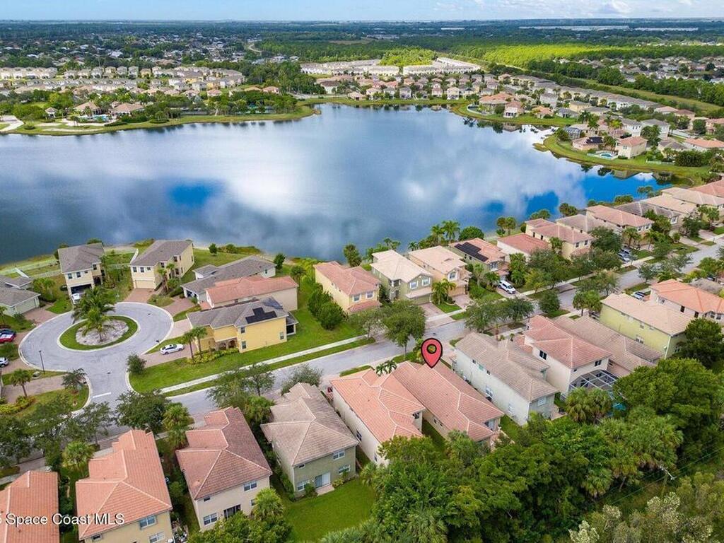 1032 NW Leonardo Circle, Port St. Lucie, FL 34986