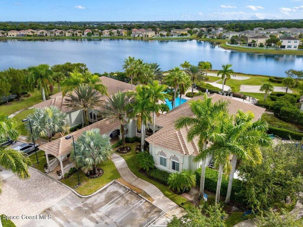 1032 NW Leonardo Circle, Port St. Lucie, FL 34986