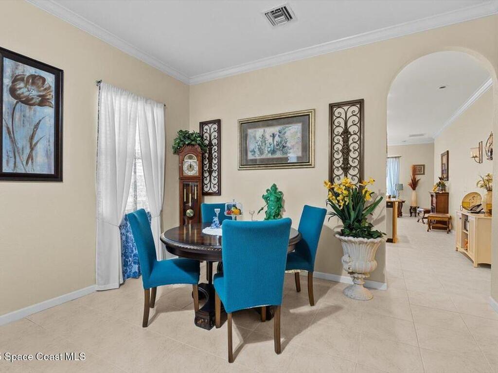 1032 NW Leonardo Circle, Port St. Lucie, FL 34986