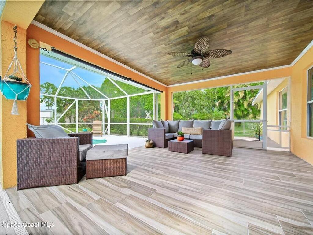 6446 NW Hacienda Court, Port St. Lucie, FL 34986