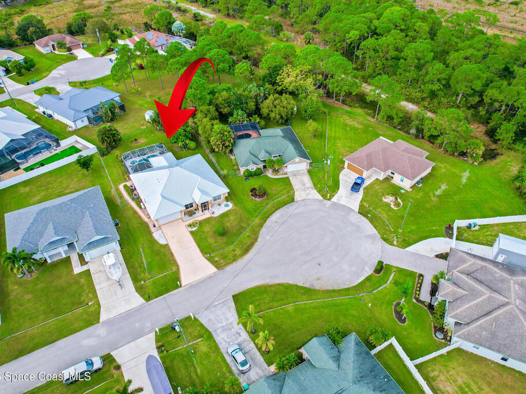 6446 NW Hacienda Court, Port St. Lucie, FL 34986