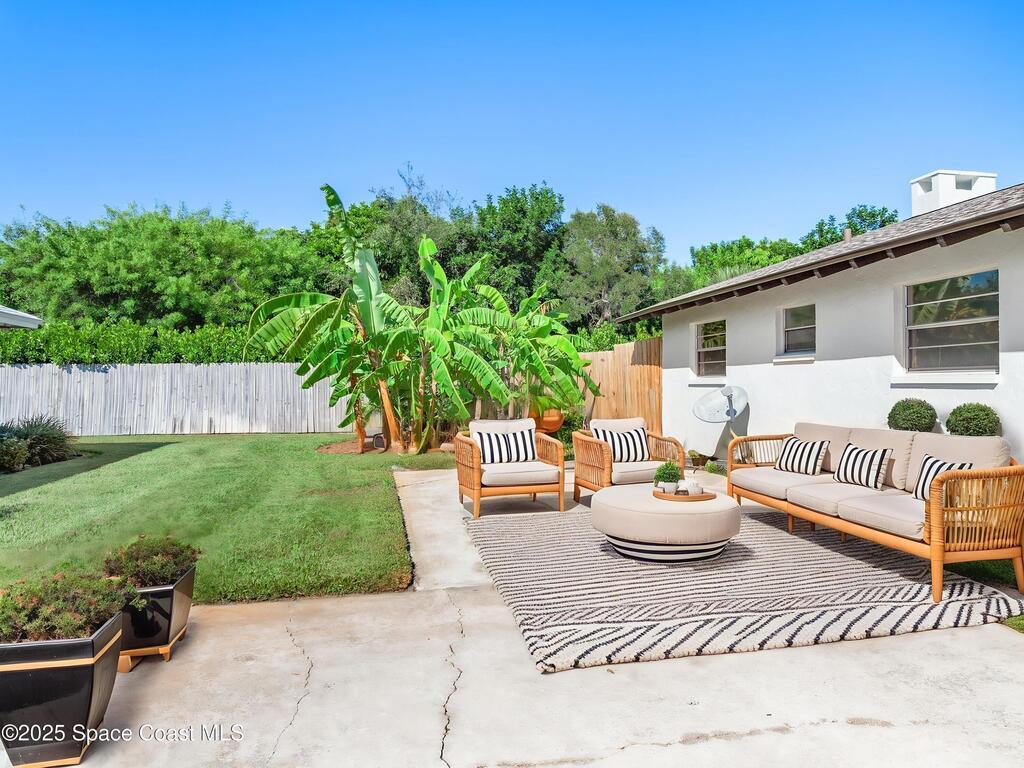 724 Puesta Del Sol Plaza, Indialantic, FL 32903