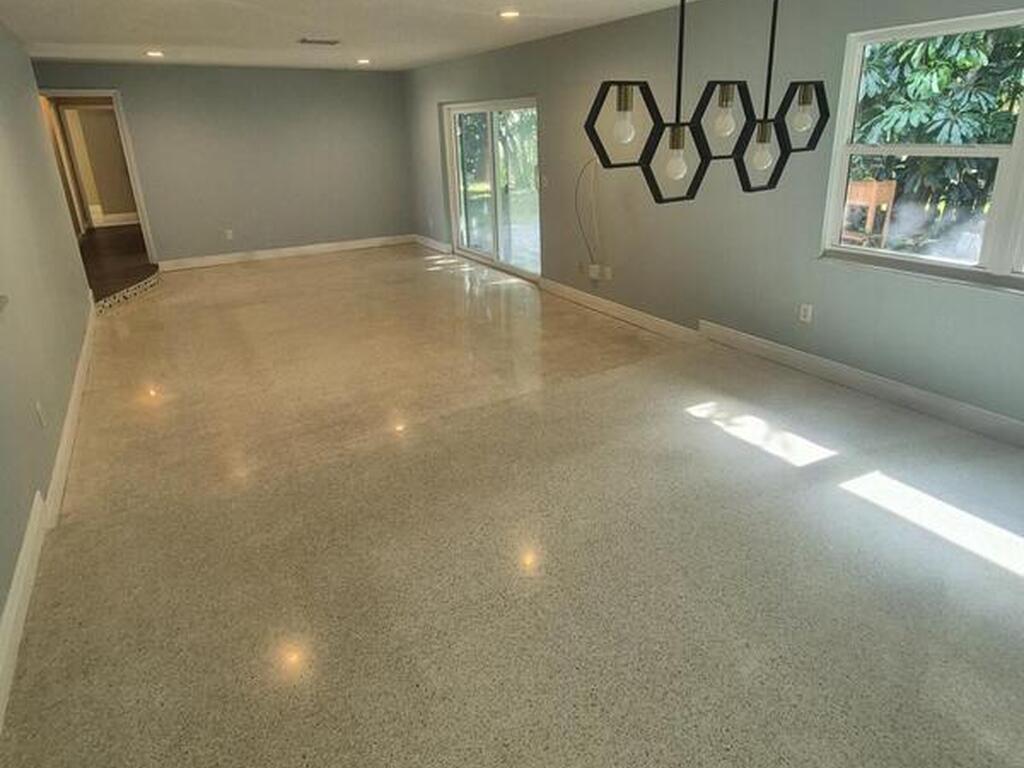 333 Bahama Drive, Indialantic, FL 32903