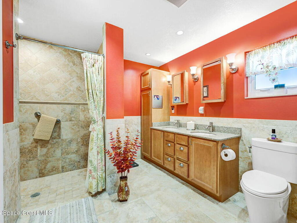 1420 Vega Avenue, Merritt Island, FL 32953