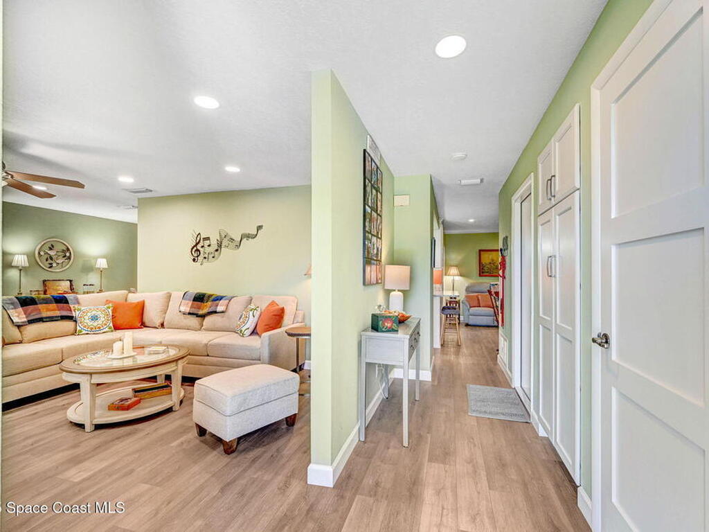 1420 Vega Avenue, Merritt Island, FL 32953