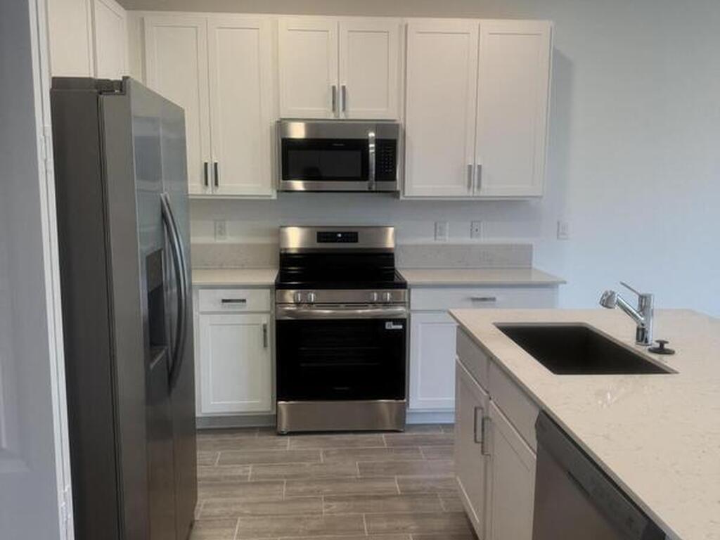 1201 NW Miraflores (Timbers At Everlan Trail, Palm Bay, FL 32907