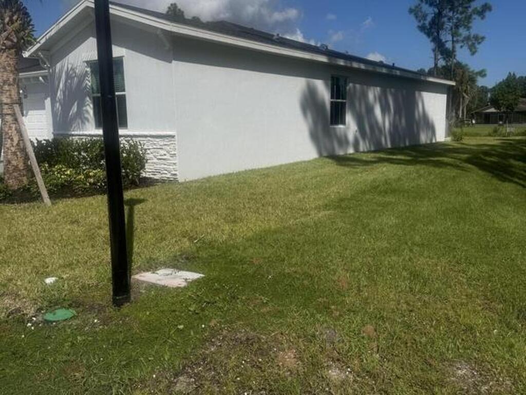 1201 NW Miraflores (Timbers At Everlan Trail, Palm Bay, FL 32907