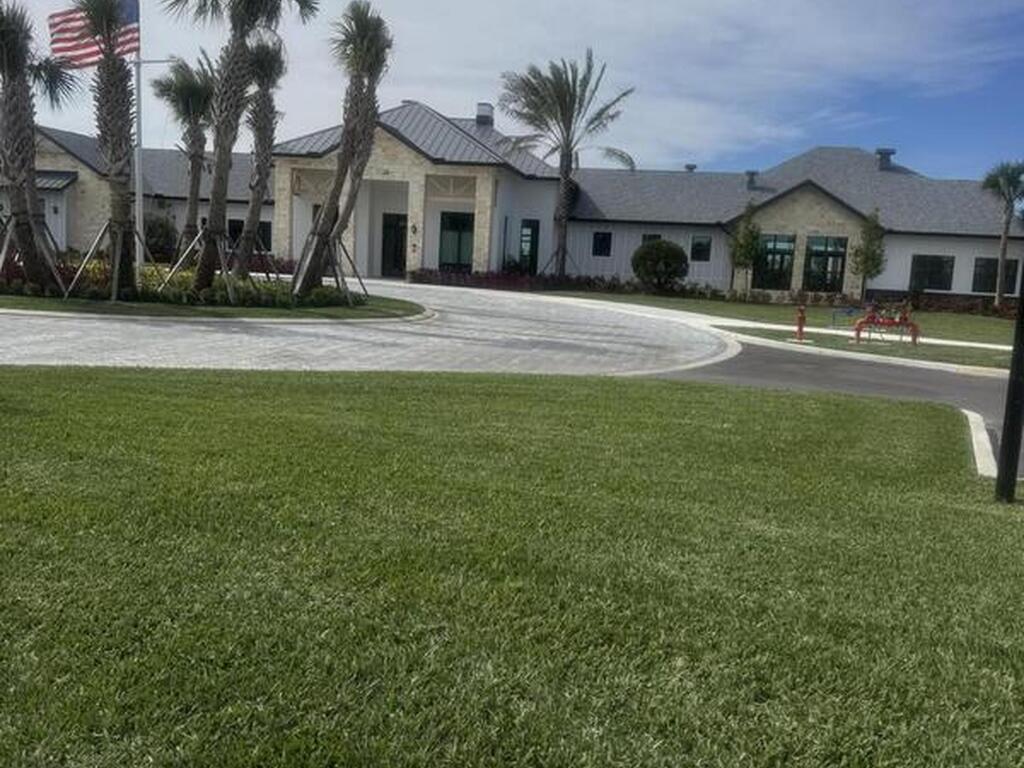 1201 NW Miraflores (Timbers At Everlan Trail, Palm Bay, FL 32907