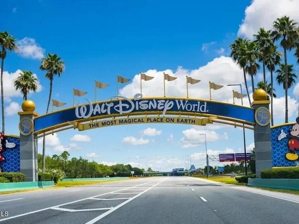 6421 Borasco Drive, Melbourne, FL 32940