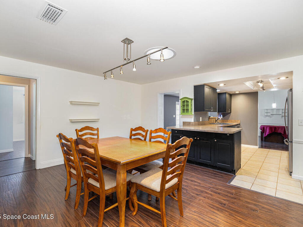 1896 Nicklaus Drive, Melbourne, FL 32935