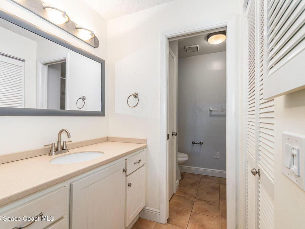 1896 Nicklaus Drive, Melbourne, FL 32935