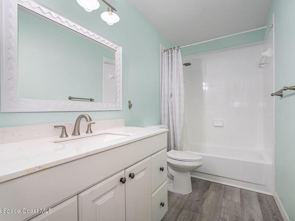 1896 Nicklaus Drive, Melbourne, FL 32935