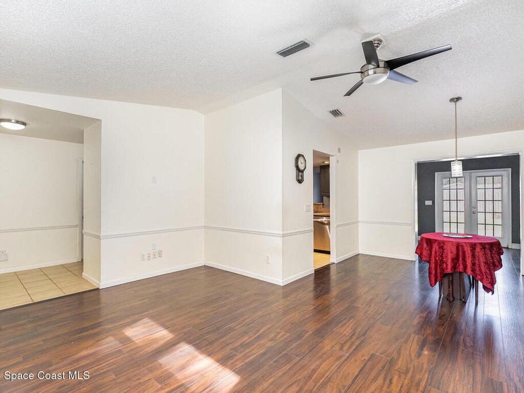 1896 Nicklaus Drive, Melbourne, FL 32935