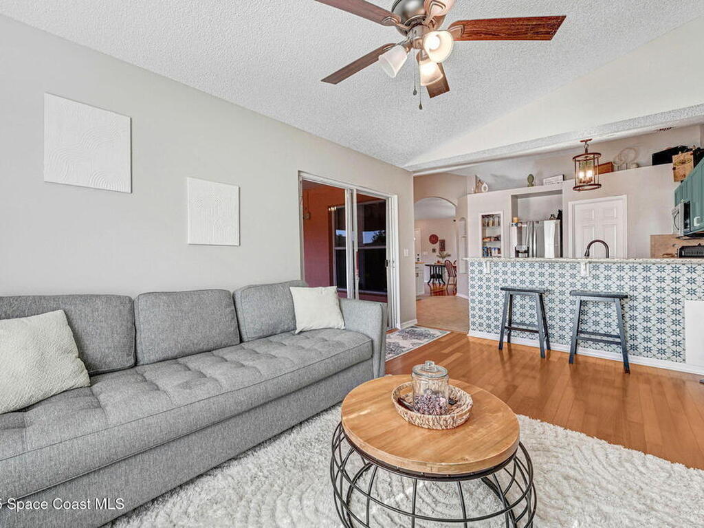 2015 Blue Ridge Avenue, Melbourne, FL 32935