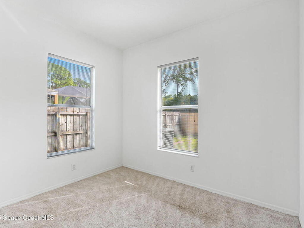 652 Sheridan Woods Drive, Melbourne, FL 32904