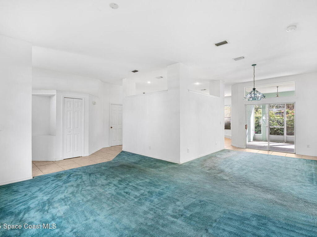 652 Sheridan Woods Drive, Melbourne, FL 32904