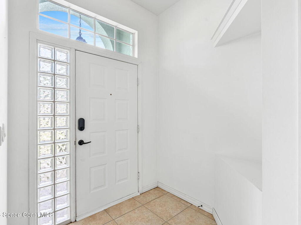 652 Sheridan Woods Drive, Melbourne, FL 32904