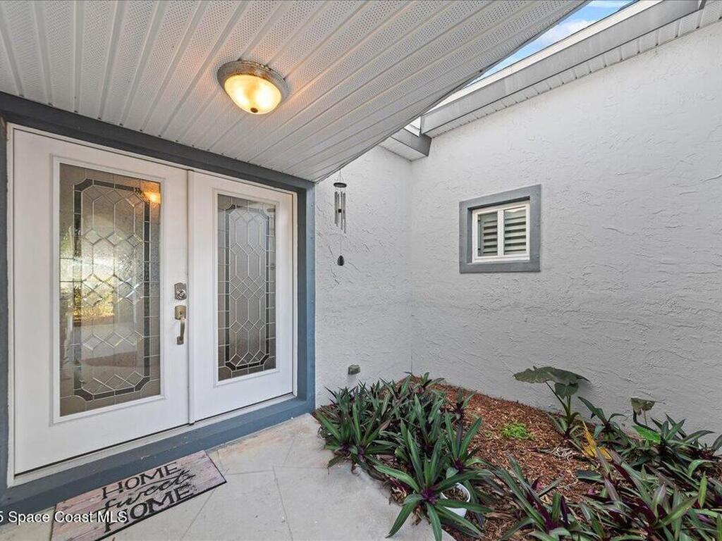 310 Franklyn Avenue, Indialantic, FL 32903